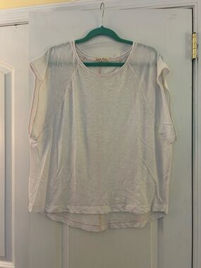 WE THE FREE Women’s White Slub Knit Short Sleeve Top